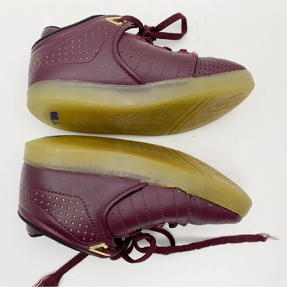Osiris DV3 NYC83 Mid Top Perforated Skate Sneakers Kids‎ 13 Burgundy Gum Sole